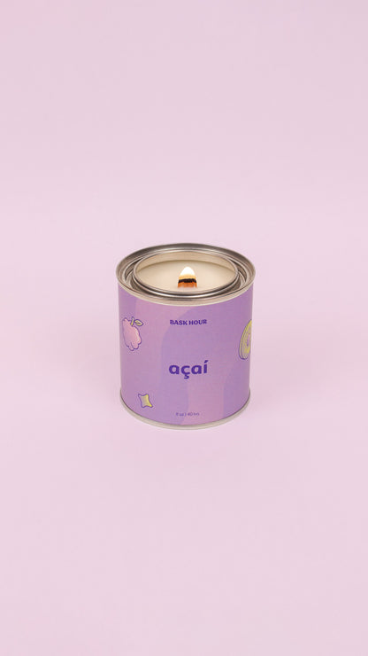 Handmade Açai scented candle 8oz with 40-hour burn time. Features a crackling FSC Certified wood wick in an artsy container. Emits a natural, non-toxic, fruity, and creamy aroma of blackberry, kiwi, and cream. Perfect for vibrant, refreshing home fragrance. Açai Scented Candles - Blackberry, Kiwi & Cream - Wood Wick - Natural - Non-Toxic - Handmade - Artsy.