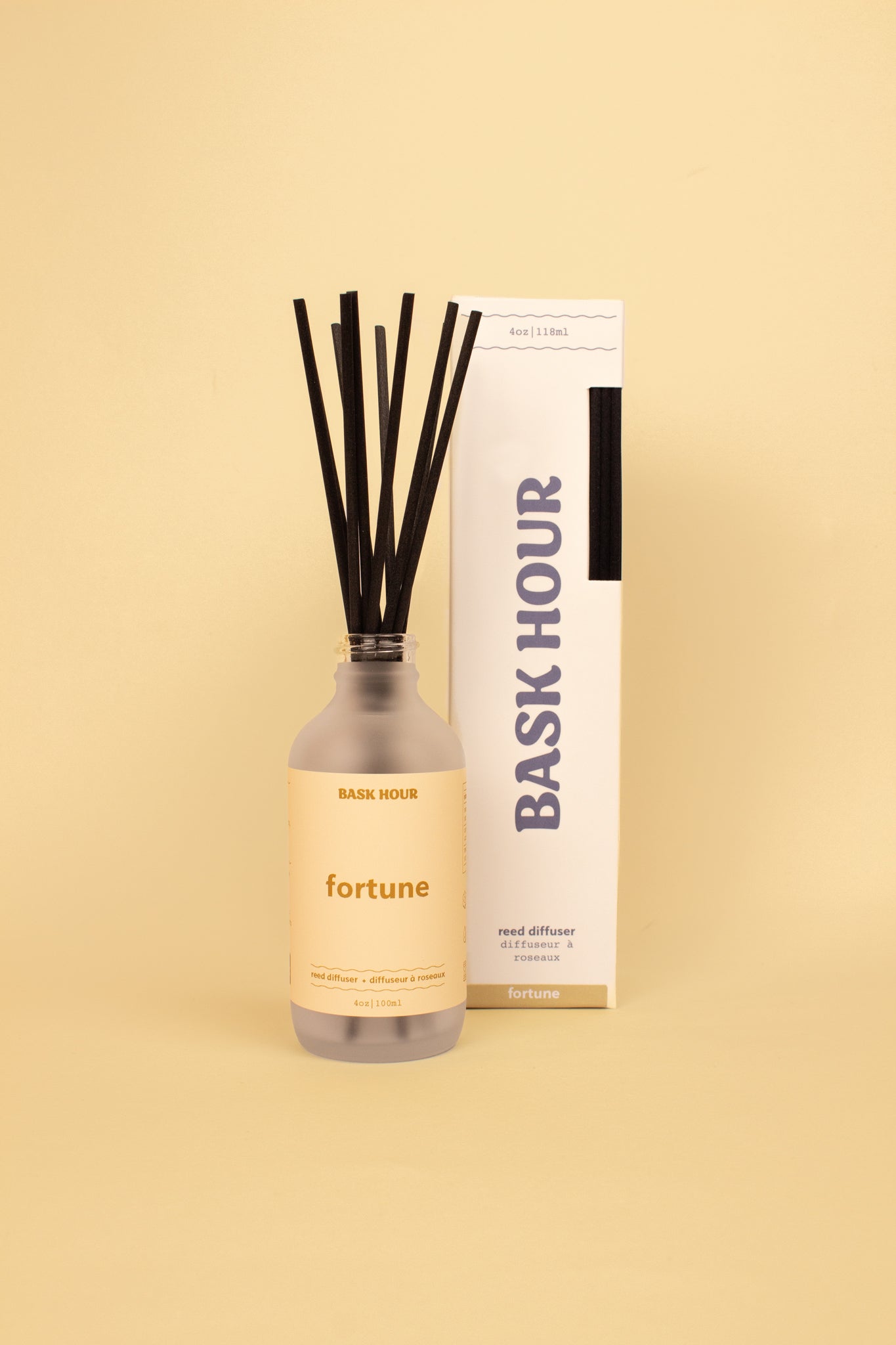 Fortune reed diffuser with refreshing citrus and green notes, bringing positive energy and long-lasting fragrance to your home.