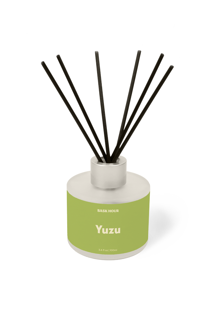 Yuzu Reed Diffuser with notes of yuzu blossom, grapefruit, and hinoki wood – luxury long-lasting home fragrance